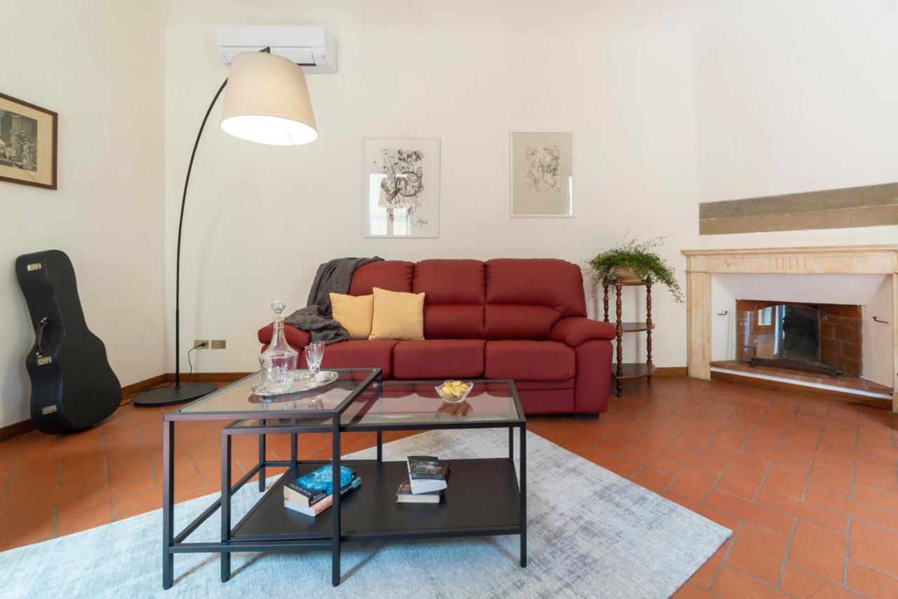 110 Sqm Apartment 6 Sleeps In Santa Croce Florencja Zewnętrze zdjęcie