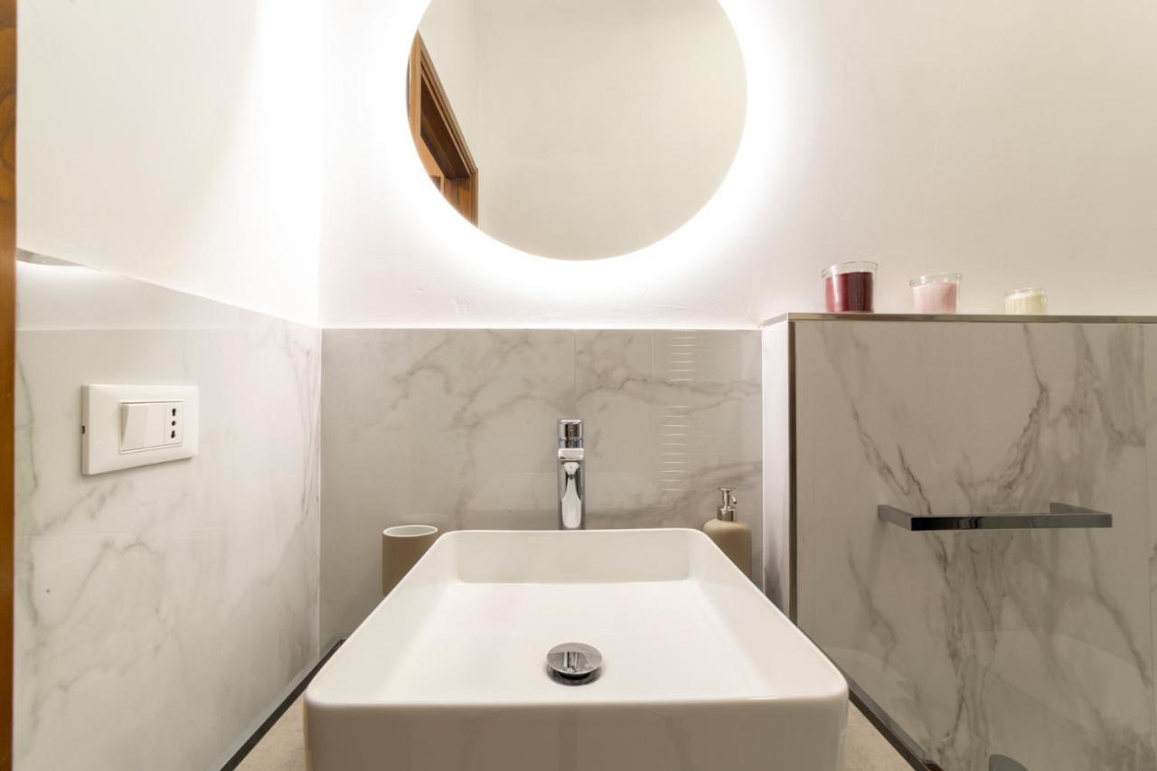 110 Sqm Apartment 6 Sleeps In Santa Croce Florencja Zewnętrze zdjęcie