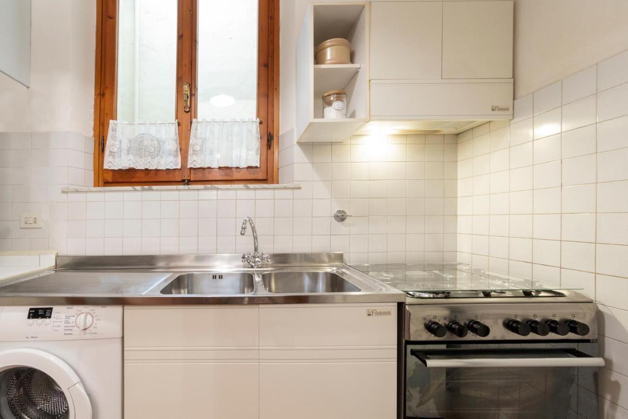 110 Sqm Apartment 6 Sleeps In Santa Croce Florencja Zewnętrze zdjęcie